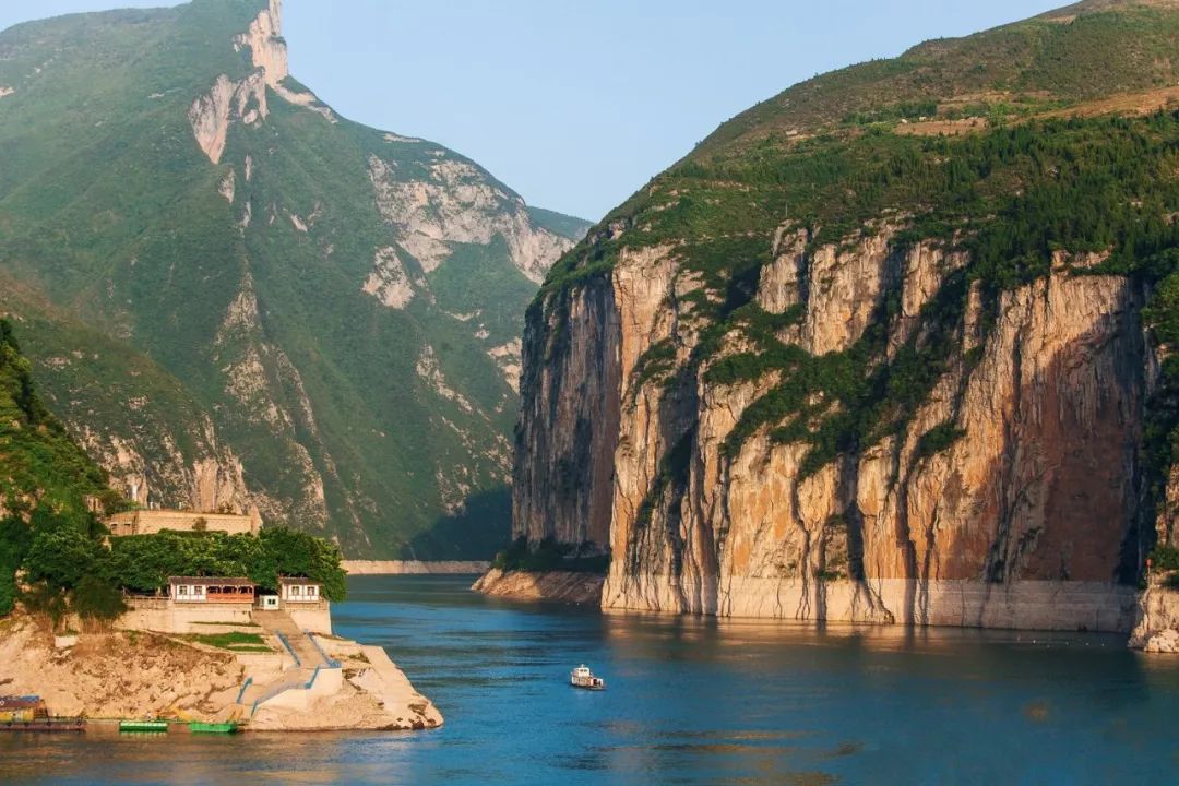 长江三峡高歌在群山的环抱里呐喊陪我去奉节游山水峡谷我在等一个人想