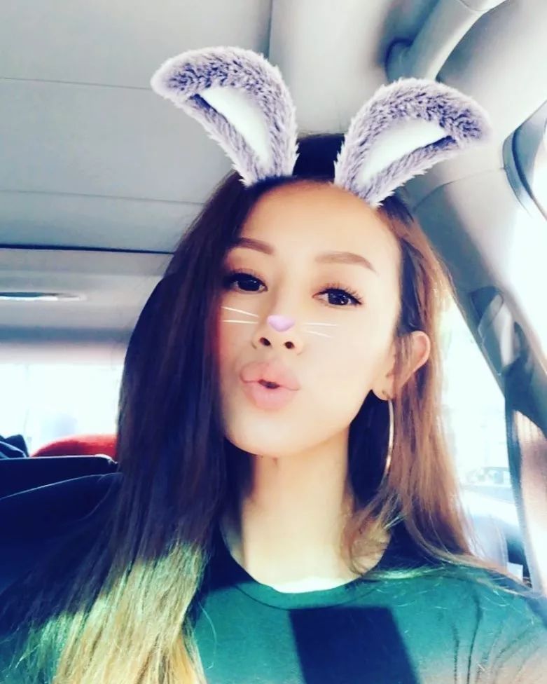 首段婚姻只维持年半36岁梁靖琪再婚姊弟恋修成正果