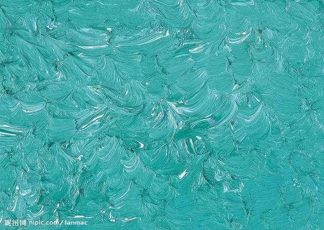 营造凉爽的重点就是低饱和,浅色,低对比度的配色,翠绿色会让人联想到