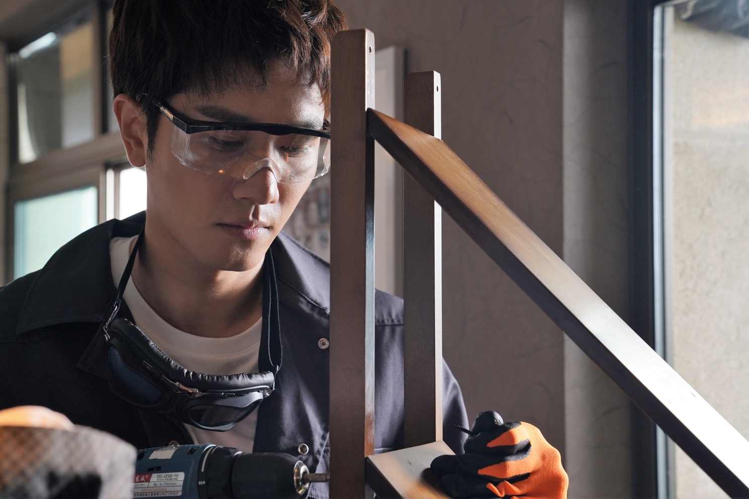 爱上你治愈我震撼收官彭冠英终成长获好评