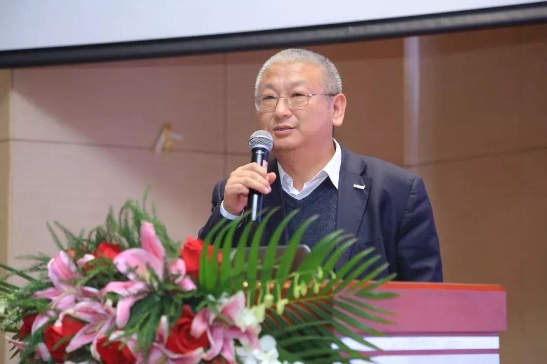 李振国没有价格下降的光伏也不可能有大发展