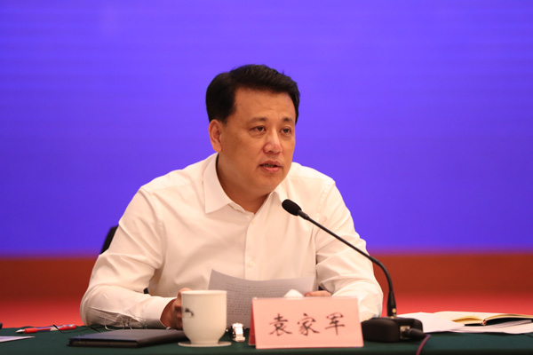 上海市青浦区,江苏省苏州市吴江区,浙江省嘉兴市嘉善县政府主要负责