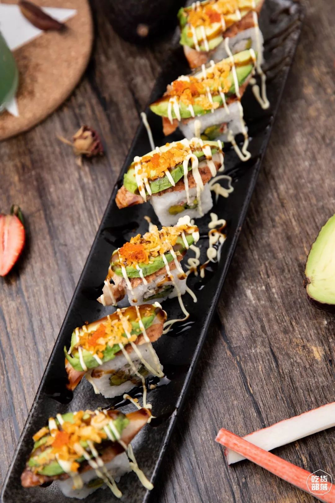 鳗鱼牛油果卷,正如它的名字一般