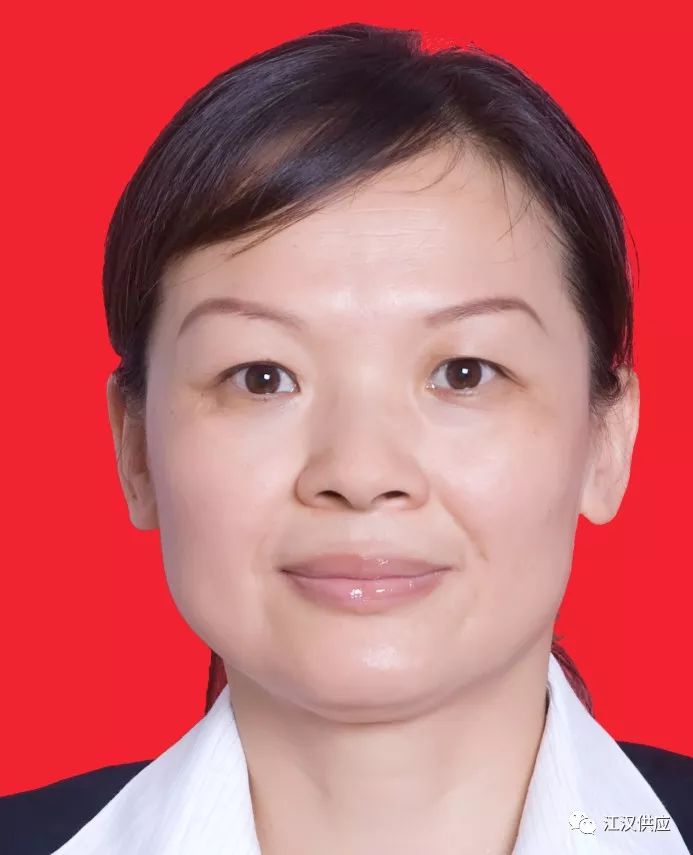 王卉脚踏实地甘于奉献