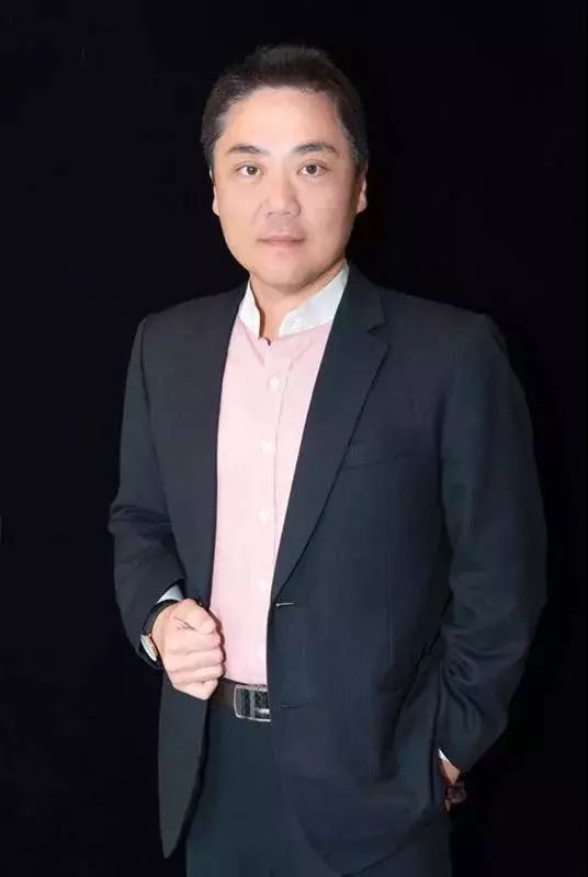 辩论赛冠军蒋昌建特别嘉宾周士尊,李翔,张凝果,于江浩清华大学邓冰莹