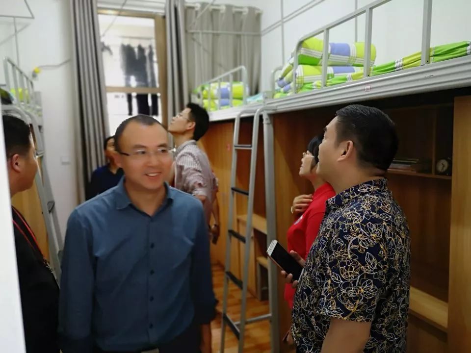 为未来而来泸县二中教育集团召开民办初高中一体化教育策略研讨会