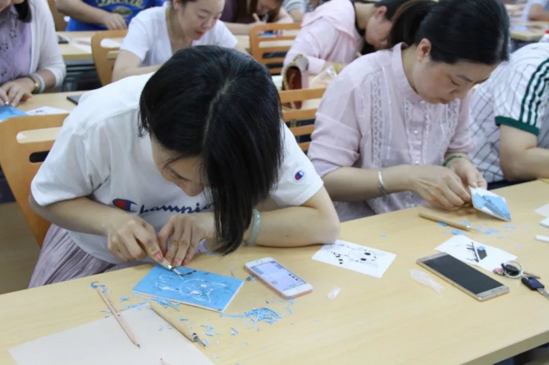 中国传统文化——版画印刻体验活动-搜狐大视野-搜狐新闻