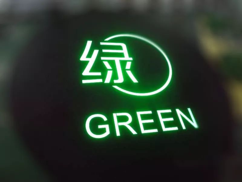 全球知名企业都在用的一款产品灯箱