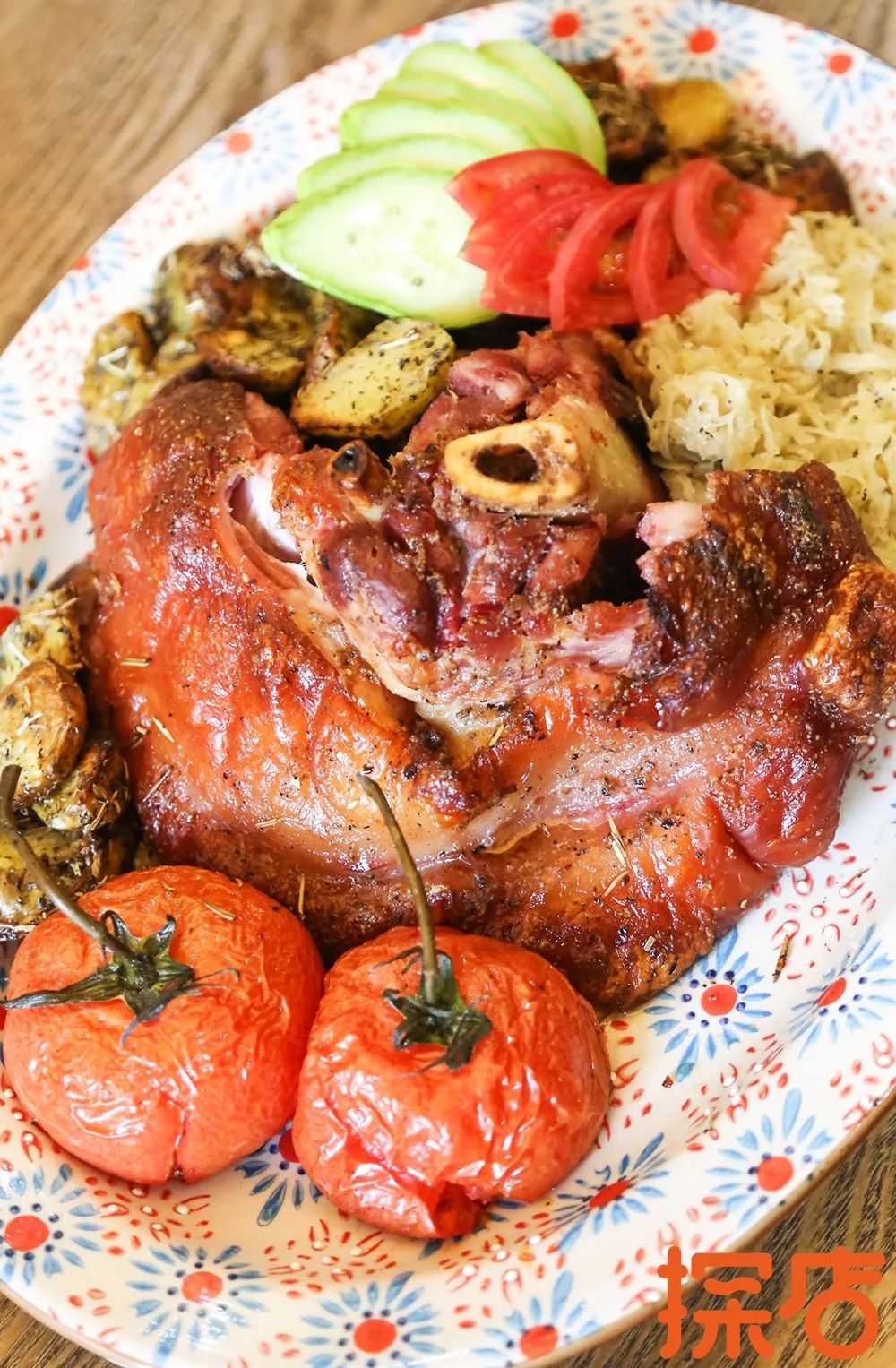 唐山探店这家藏在闹市区的啤酒花园德国烤肘子烧烤龙虾等你来打卡内含