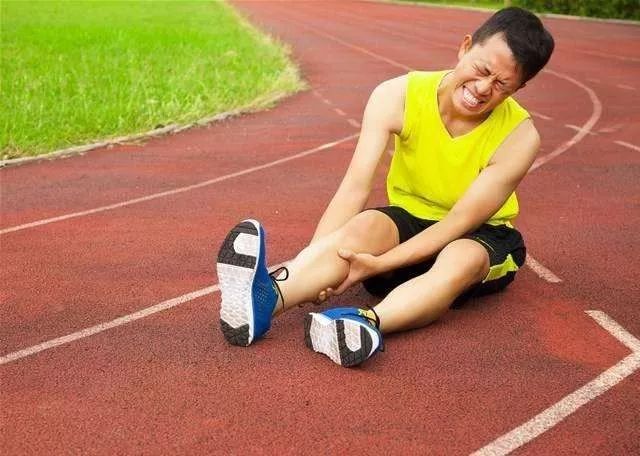 肌肉拉伤不可忽视的运动损伤