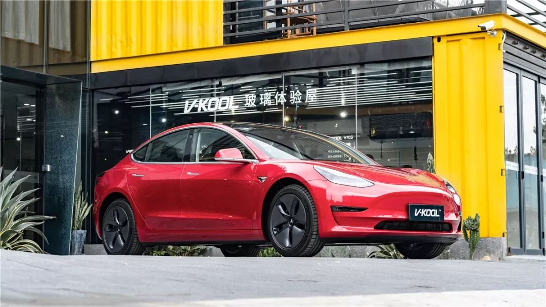 特斯拉model3贴威固隐形车衣宝之升广州汽车贴膜