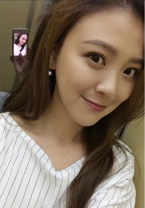 偶像剧女王卓文萱息影多年无人问津如今上海出演音乐剧