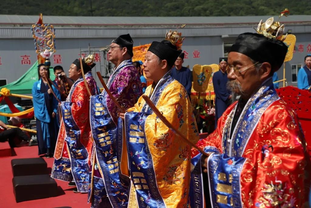 图集无锡白云观己亥年太上祝国裕民黄籙大醮今日隆重开幕请神接驾