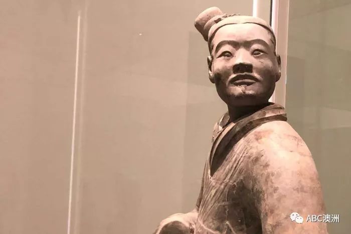 艺术墨尔本ngv冬季大师展蔡国强遇上兵马俑