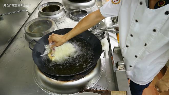 跟着美食作家王刚学做菜是什么体验