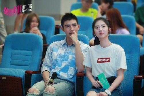 《最好的我们》看哭观众，何蓝逗化喊话陈飞宇：在一起才更勇敢