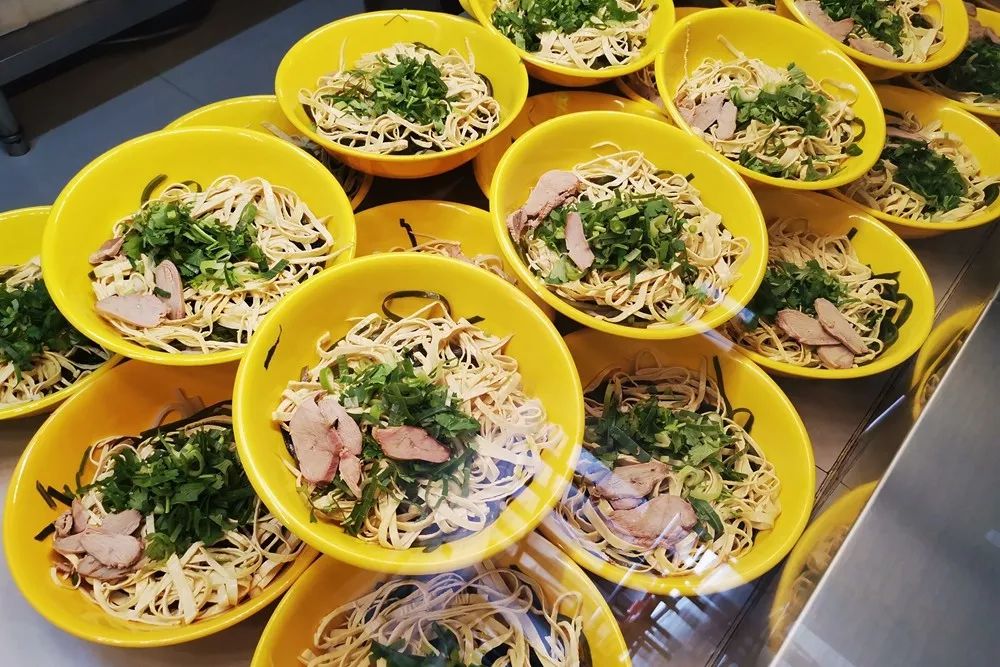 先吃为敬石家庄二中食堂日常