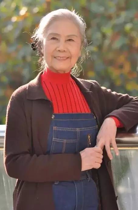 90岁的中国不老旗袍女神:优雅的人生,从来与年龄无关!