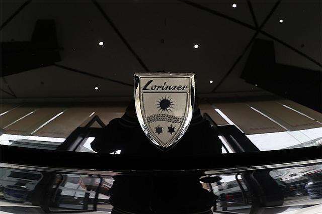 全新奔驰商务mpv罗伦士出手改装价格竟超过120万