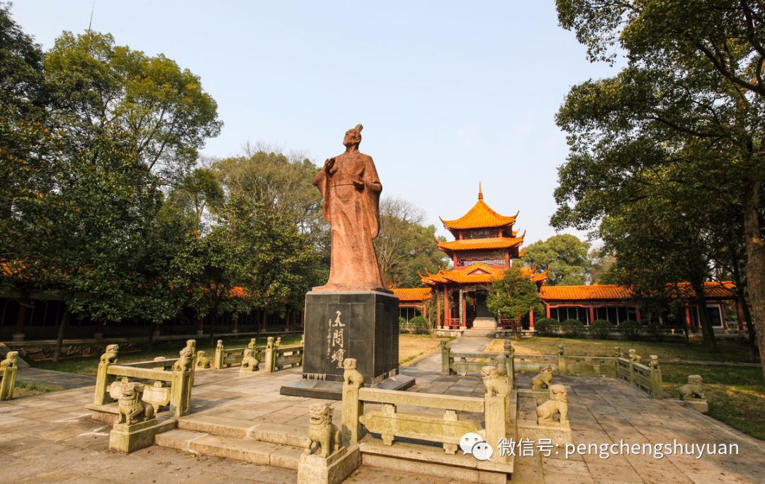 又名屈原庙,三闾祠,位于湖南省汨罗市,汨罗江畔,玉笥山麓.