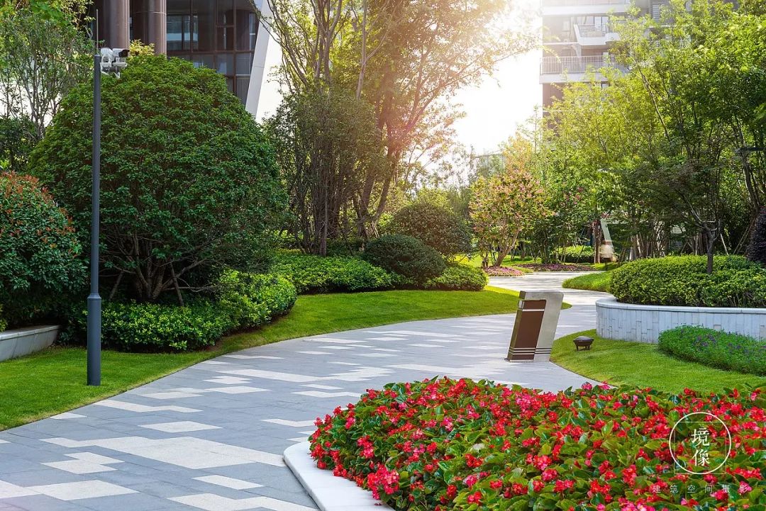 整体小区规划项目以"云"这一自然景观为设计概念.