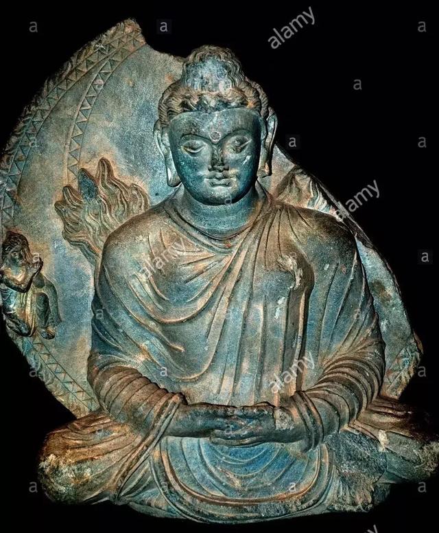 公元3-4世纪的罽宾国佛像后来,车奉朝先后在罽宾和天竺礼佛三十多年后