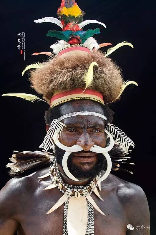 除了参加盛大的巴列姆山谷节外,还将深入部落拍摄,静心聆听一个族群的