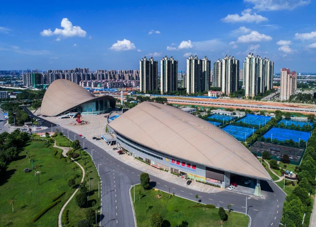 雨花区营商环境优化年产业项目建设年工作调度会召开重点部署