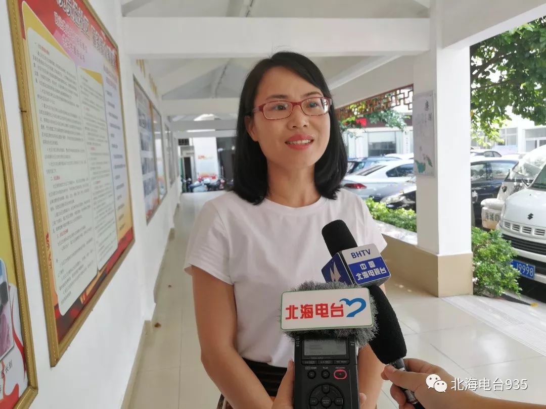 海城区东街街道党工委书记吴丽霞"下一步,我们街道也会围绕不忘初心