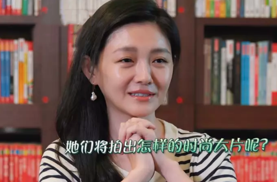 大s徐熙媛脸垮了法令纹太深好显老擦粉都盖不住蜡黄肤色