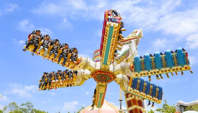 赶紧跟着小主人的脚步一起去度假吧~~了解更多夏令营路线集锦to 2019