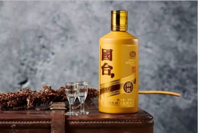 国台御酱酒传统酿酒工艺九次蒸煮古法酿制醇香流韵