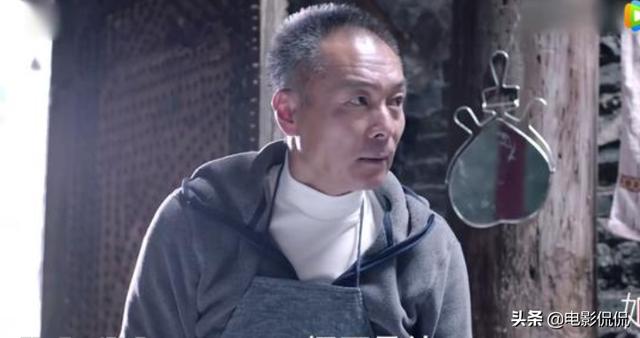 最近热播的电视剧《如果可以这样爱》中,谢园饰演白考儿的父亲,戏份不