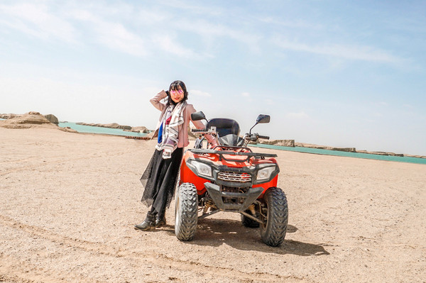 像我这种平时喜欢文静项目的旅行者,这一次也骑上了沙漠越野摩托车