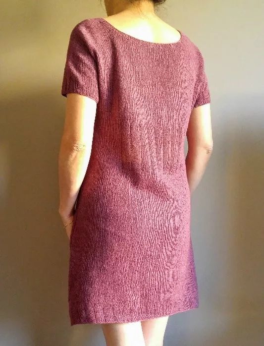 优雅知性从上往下织圆肩短袖连衣裙