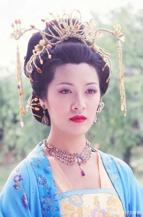 《21个版本杨贵妃,你心水谁?》/方晓莉