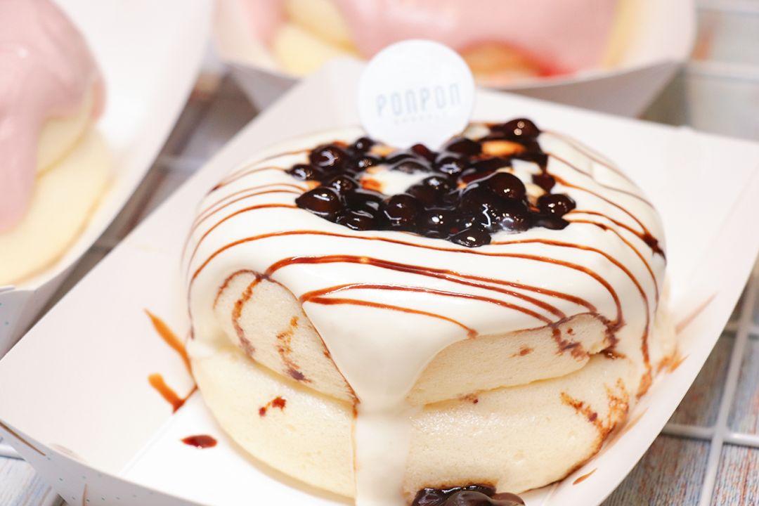 挤爆浦西万达的【爆浆珍珠舒芙蕾】,没一个能活过5分钟 !