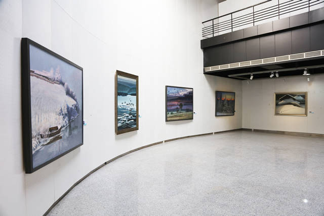 雪国精灵冰雪绘画作品联展在山西大学美术馆展出