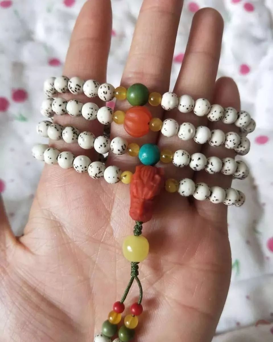 佛珠手串中佛头的意义