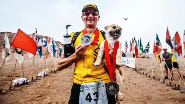 爱跑步吗?这里有个森林欢趴在等你们_戈壁