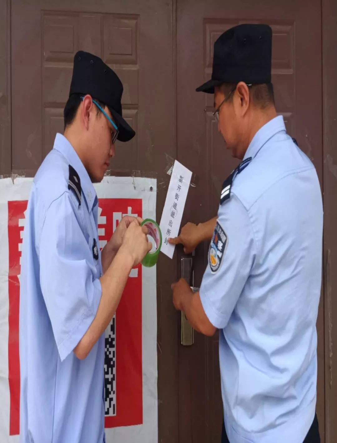 香河东南街多名男女因嫖娼被抓