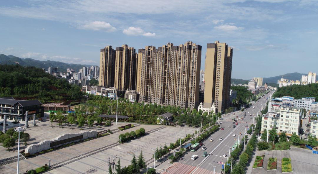 震撼利川城市最新航拍照片出炉