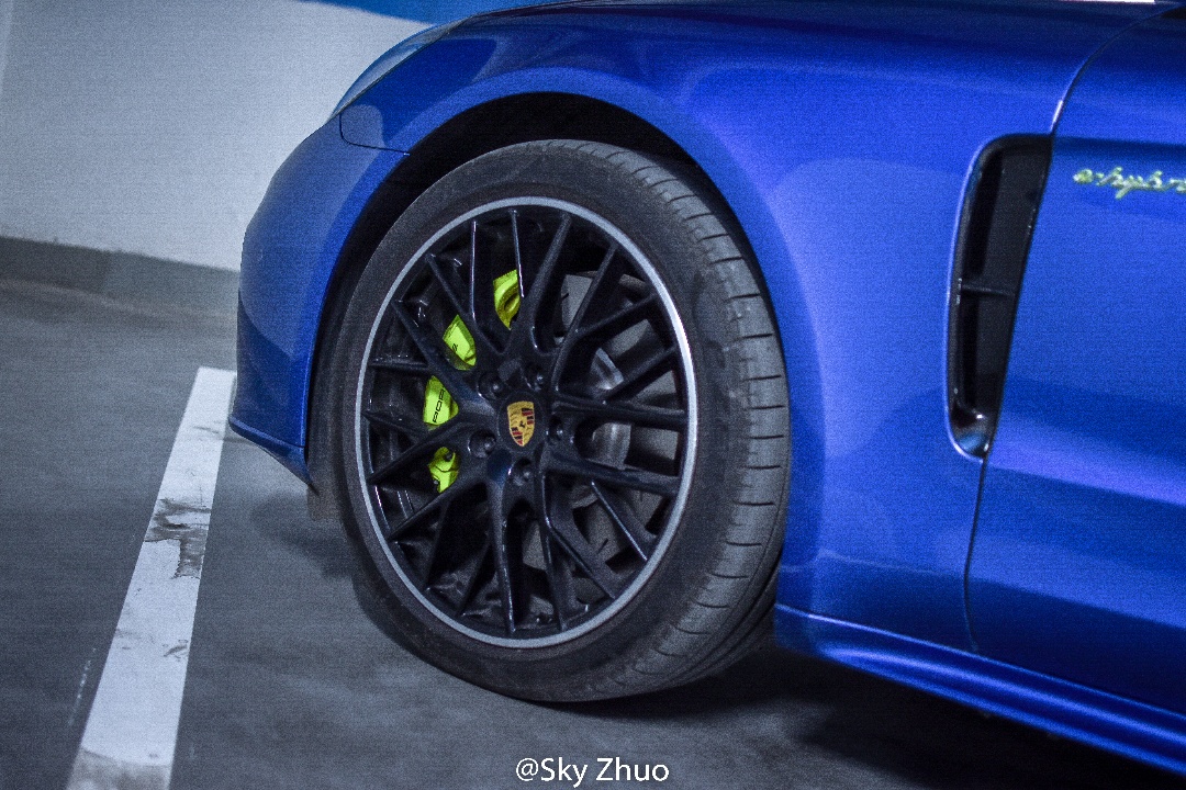 选配就要40万能挂绿牌的帕拉梅拉长啥样