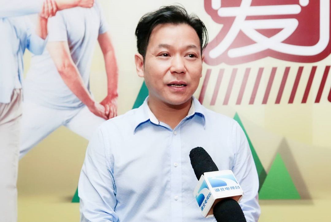 武汉马应龙大药房连锁股份有限公司副董事长 徐建平先生 致辞 尹中华