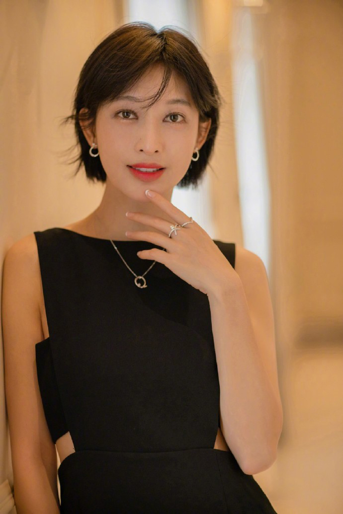 张俪的美,是性感中带着小清新~-搜狐大视野-搜狐新闻