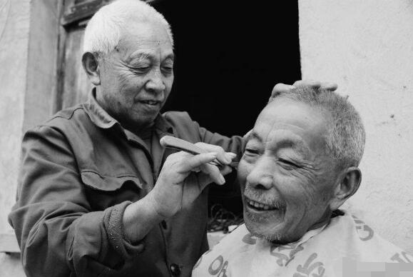 玄清风水命理:择日理发也有风水,适合剪头发的日子与不适合理发的日子