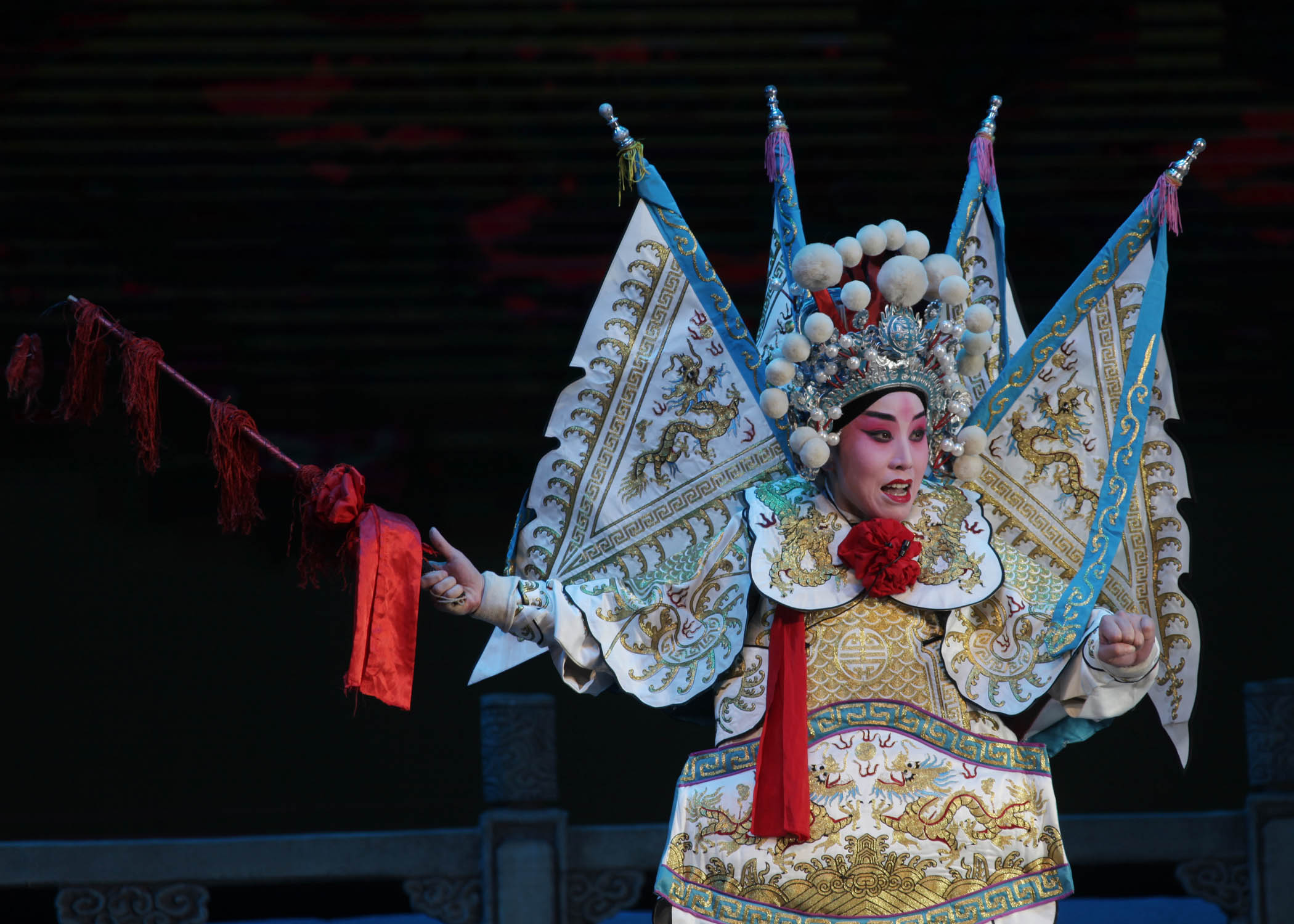 潞城红旗剧团在潞州剧院上演上党落子古装戏《王宝钏》