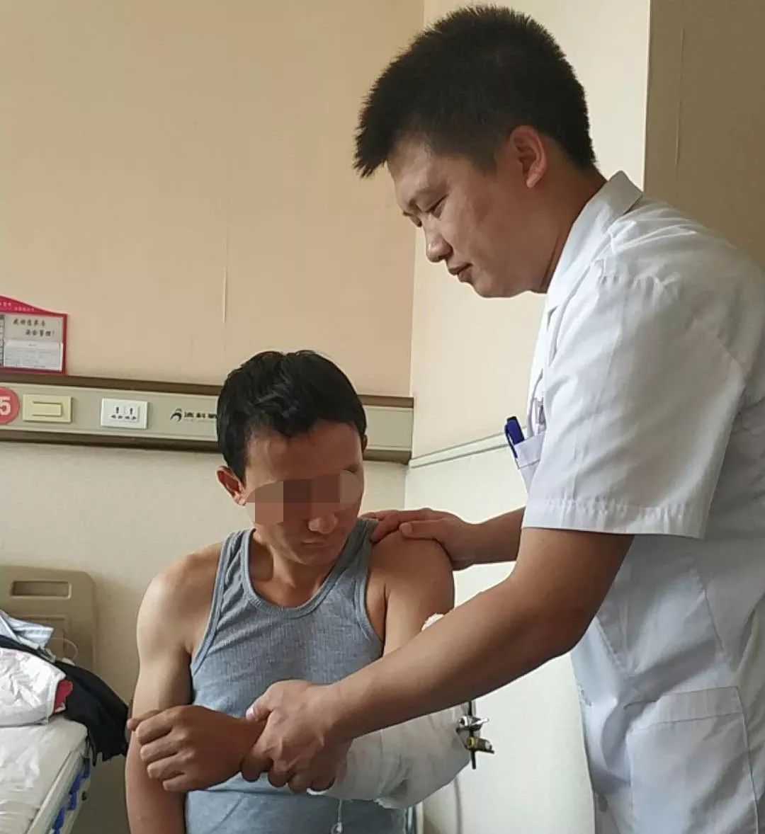左上肢保卫战延安市人民医院骨科二病区成功救治一名左肘部严重毁损