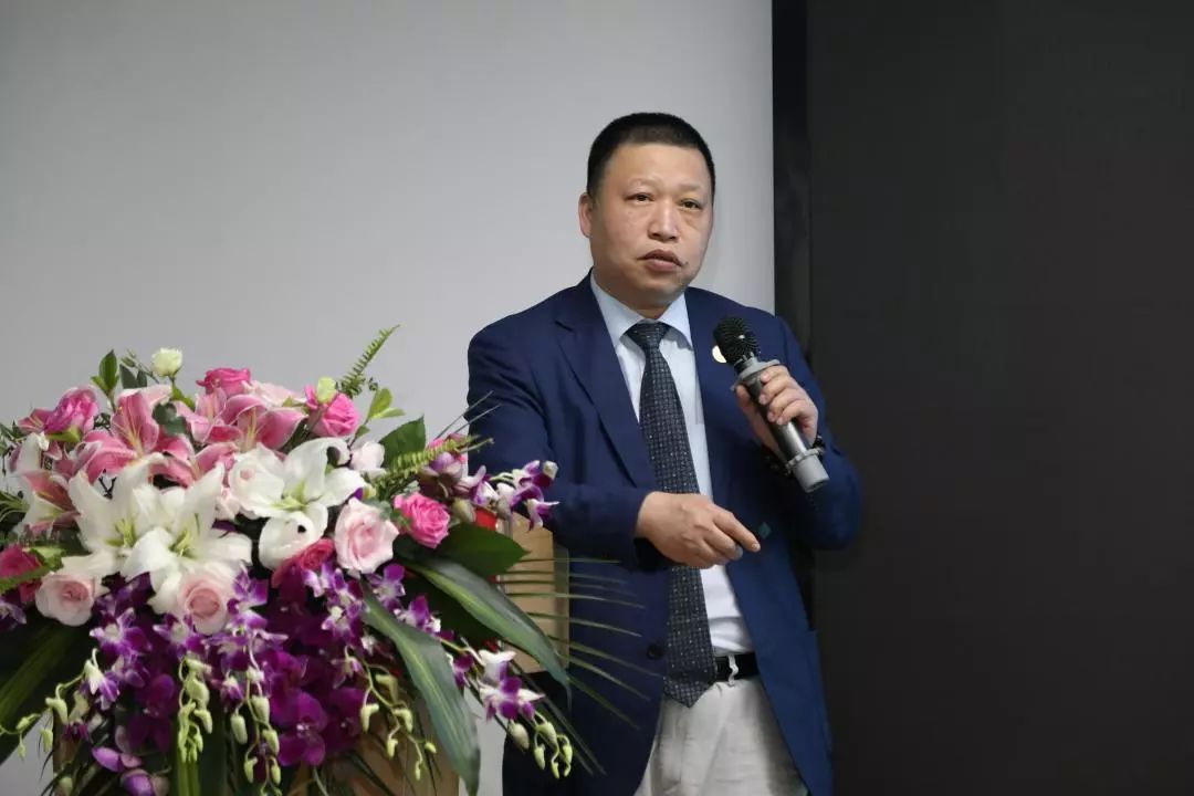 谢庆平教授《组织器官的显微修复》