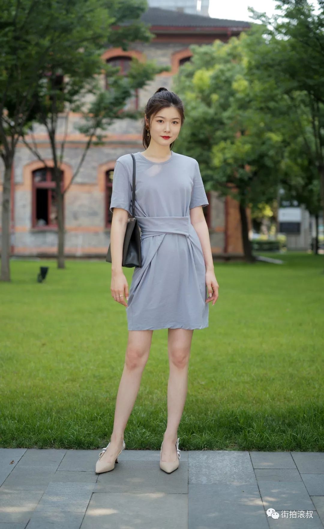 【滚叔街拍】裙摆飘飘,帮你赶走周末午后的闷热